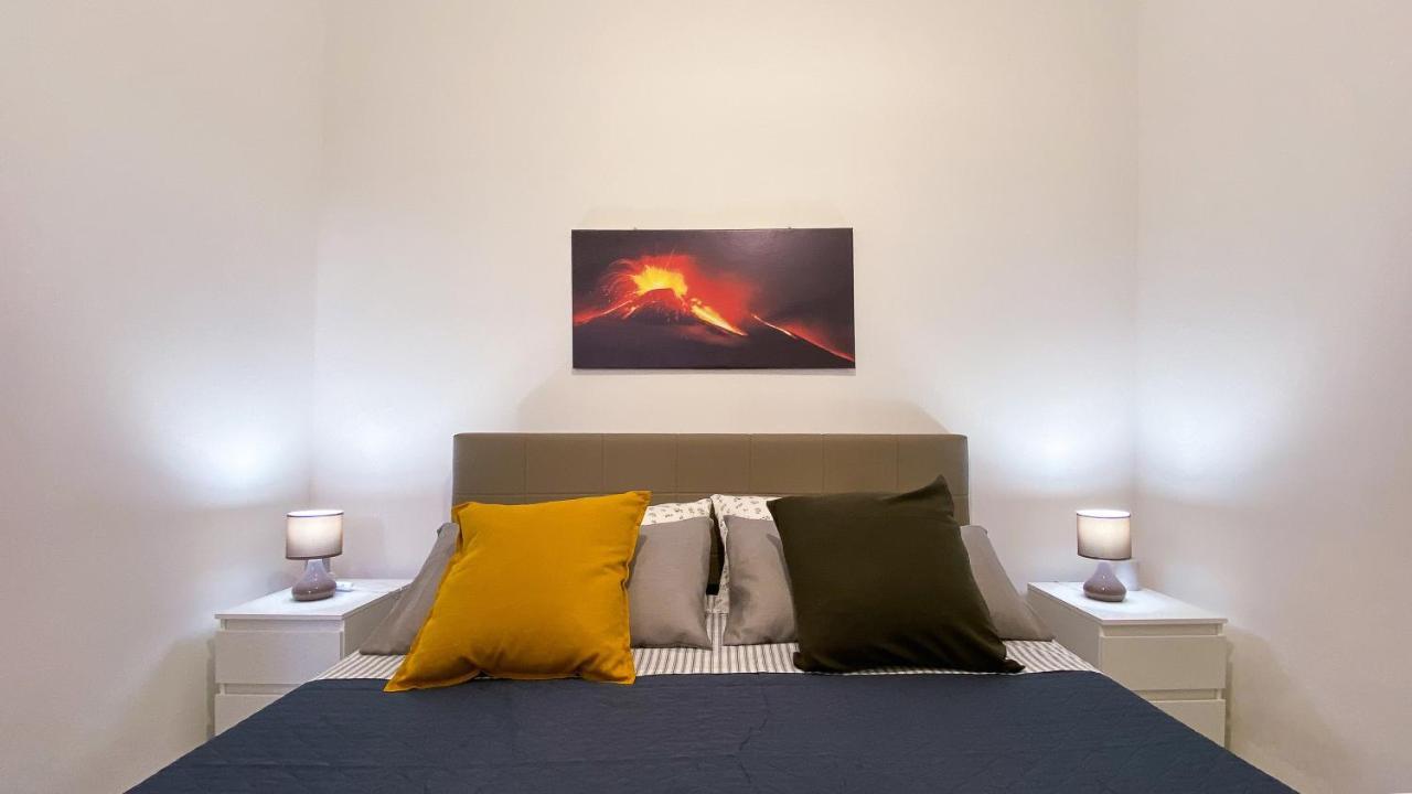 Miracle Apartment Catania Ngoại thất bức ảnh